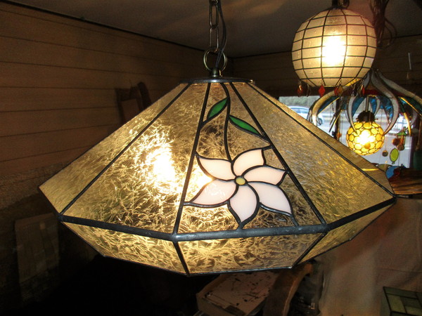 一般住宅用リビングランプ／わたなべ工房制作